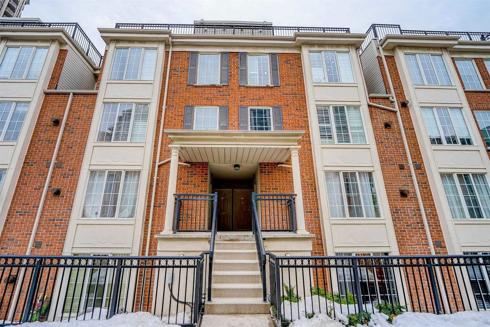 Everson Townhomes, North York, Toronto