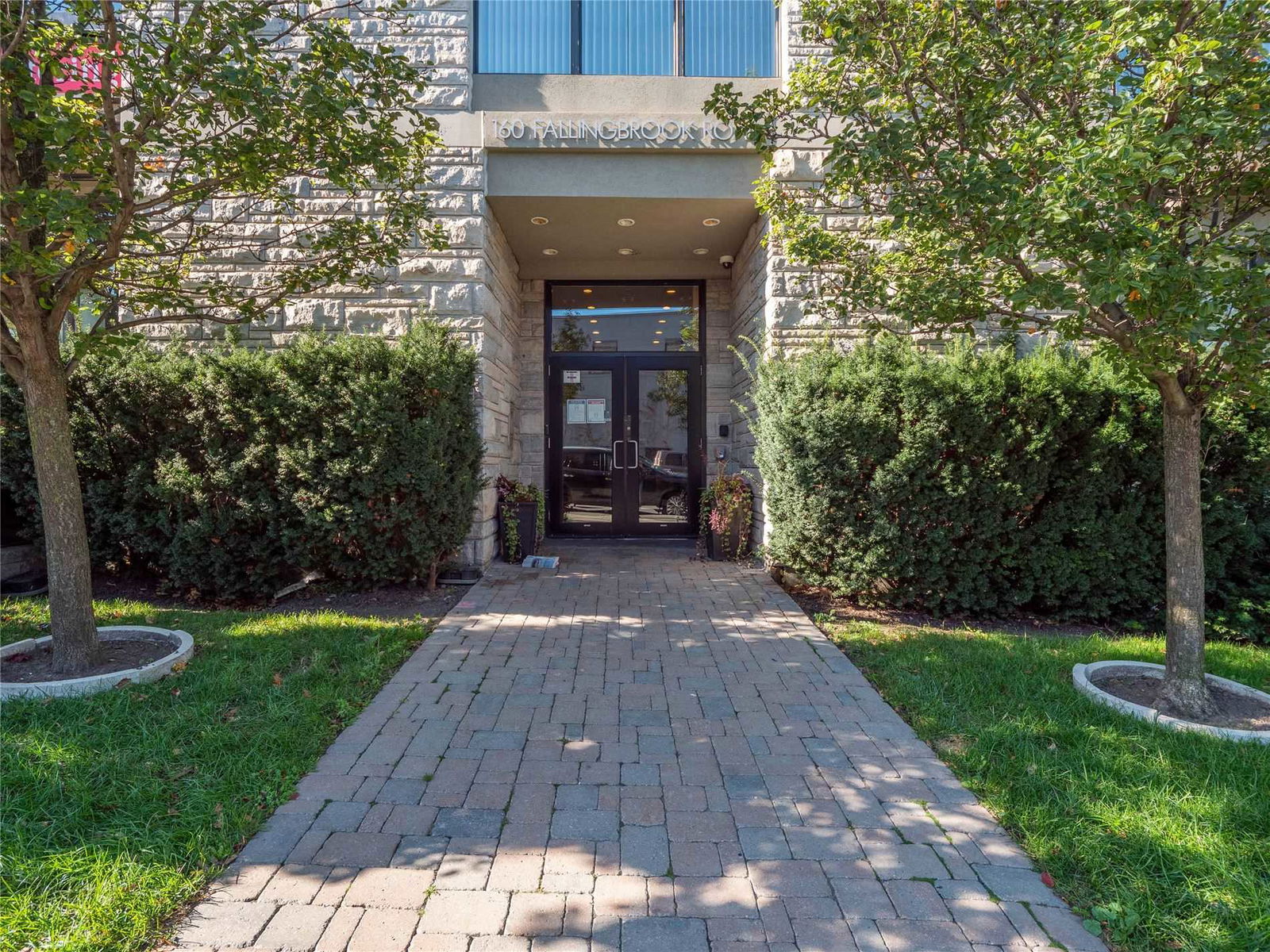 Fallingbrook Lofts, Scarborough, Toronto