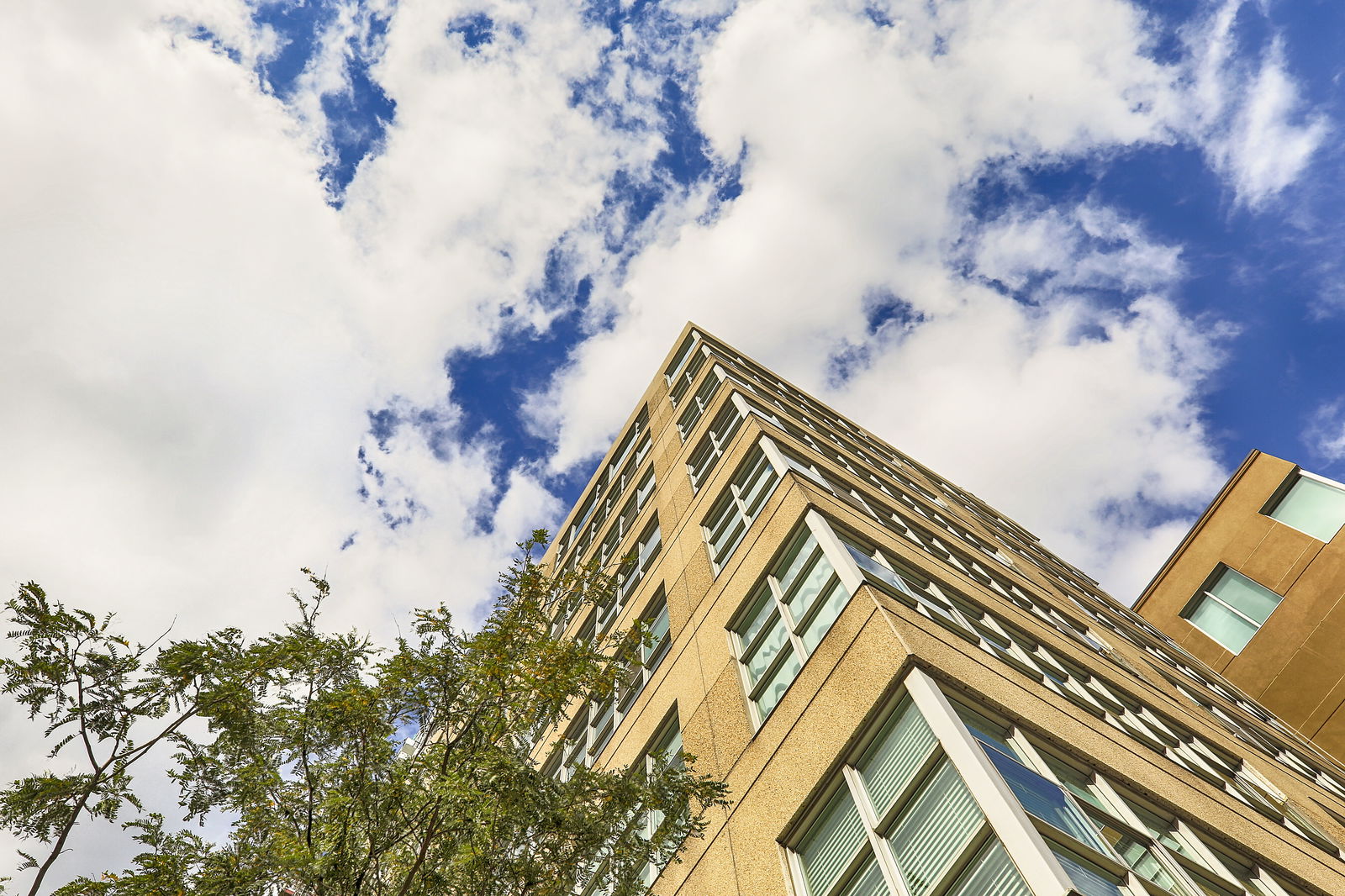 Exterior Sky — SoHo Lofts, Midtown, Toronto