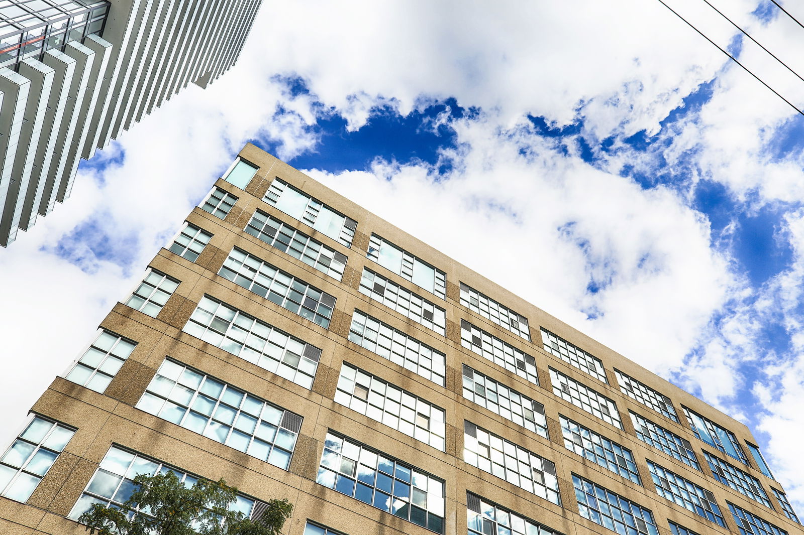 Exterior Sky — SoHo Lofts, Midtown, Toronto