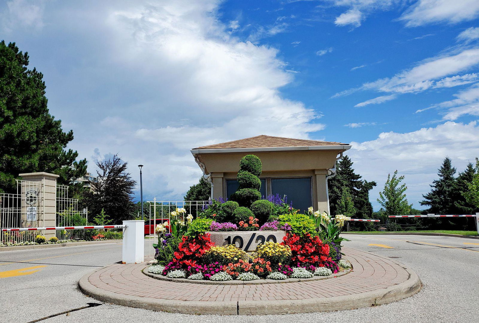 Gates of Guildwood Condos, Scarborough, Toronto