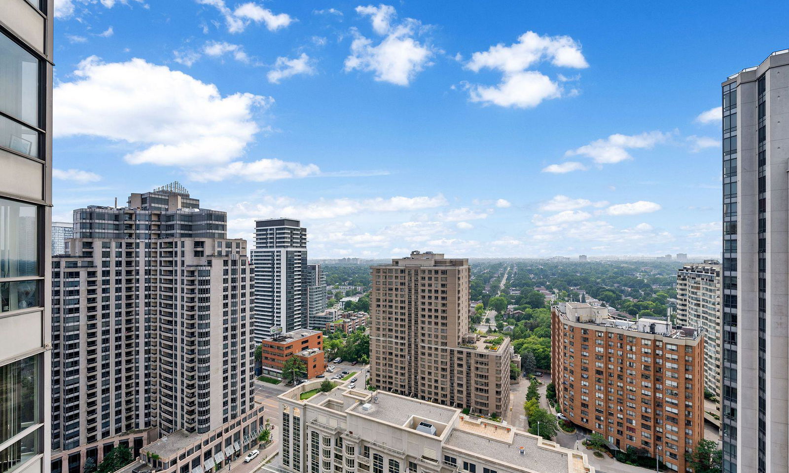 Skyline — Grande Triomphe Condos, North York, Toronto