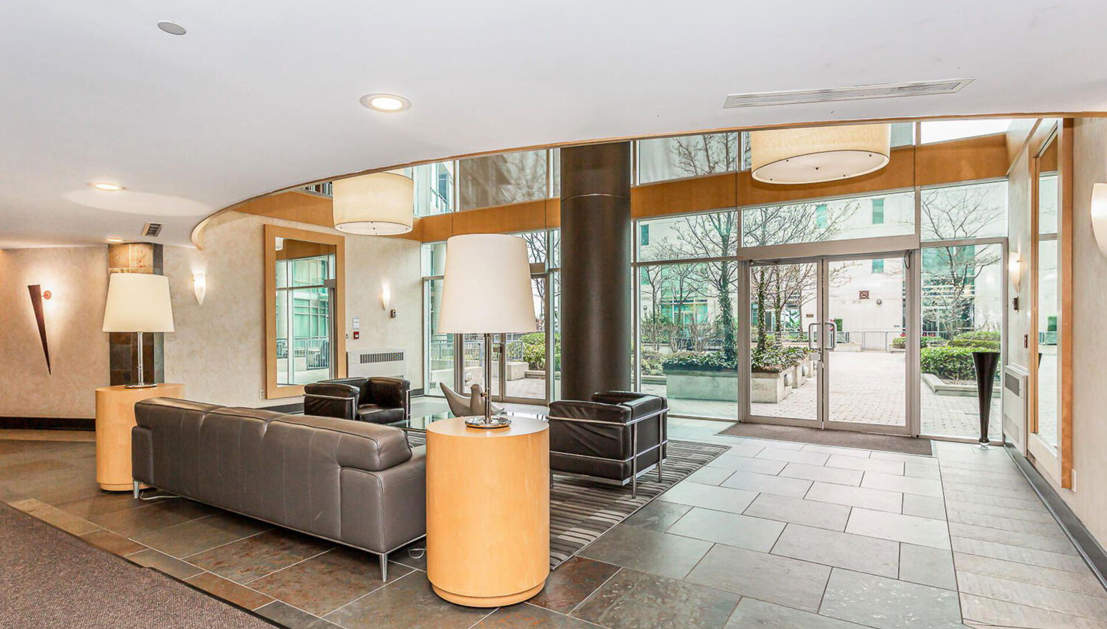 Lobby — Grenadier Landing Condos, Etobicoke, Toronto