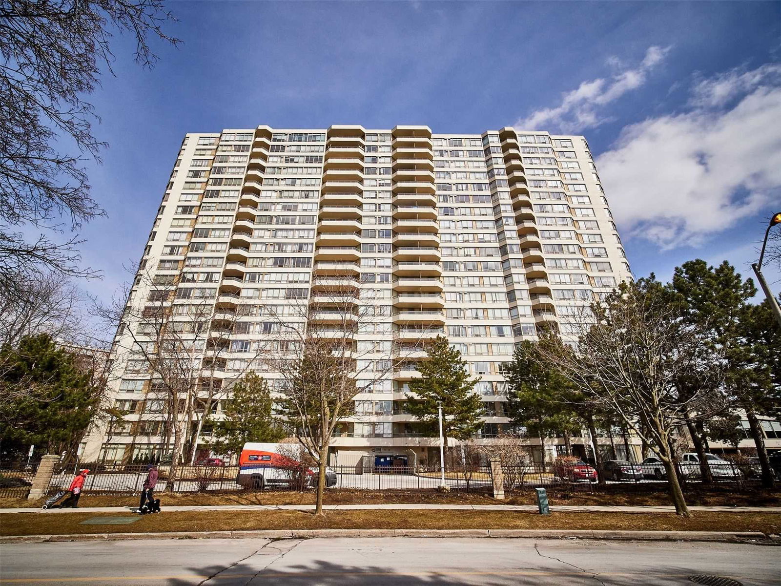 Greystone Walk I Condos, Scarborough, Toronto