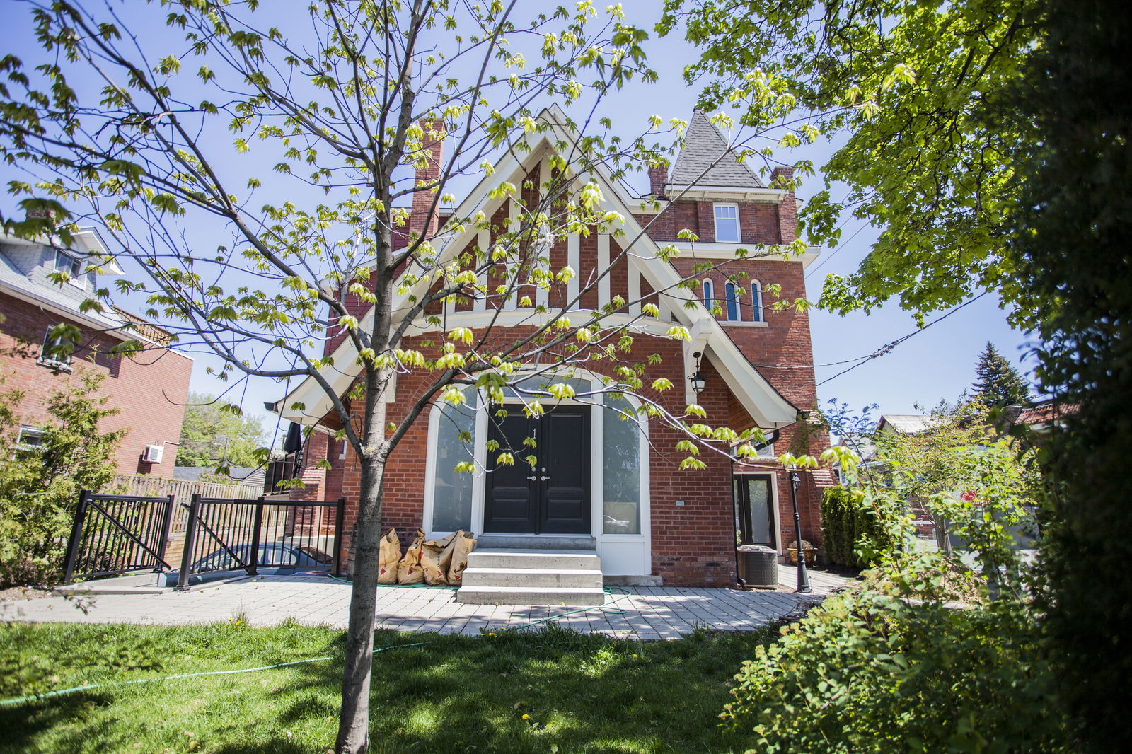 Entrance — Park Lofts, West End, Toronto