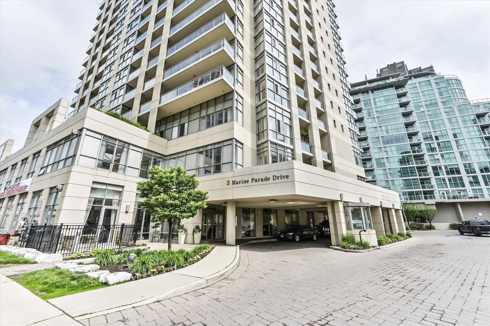 Hearthstone by the Bay Condos, Etobicoke, Toronto