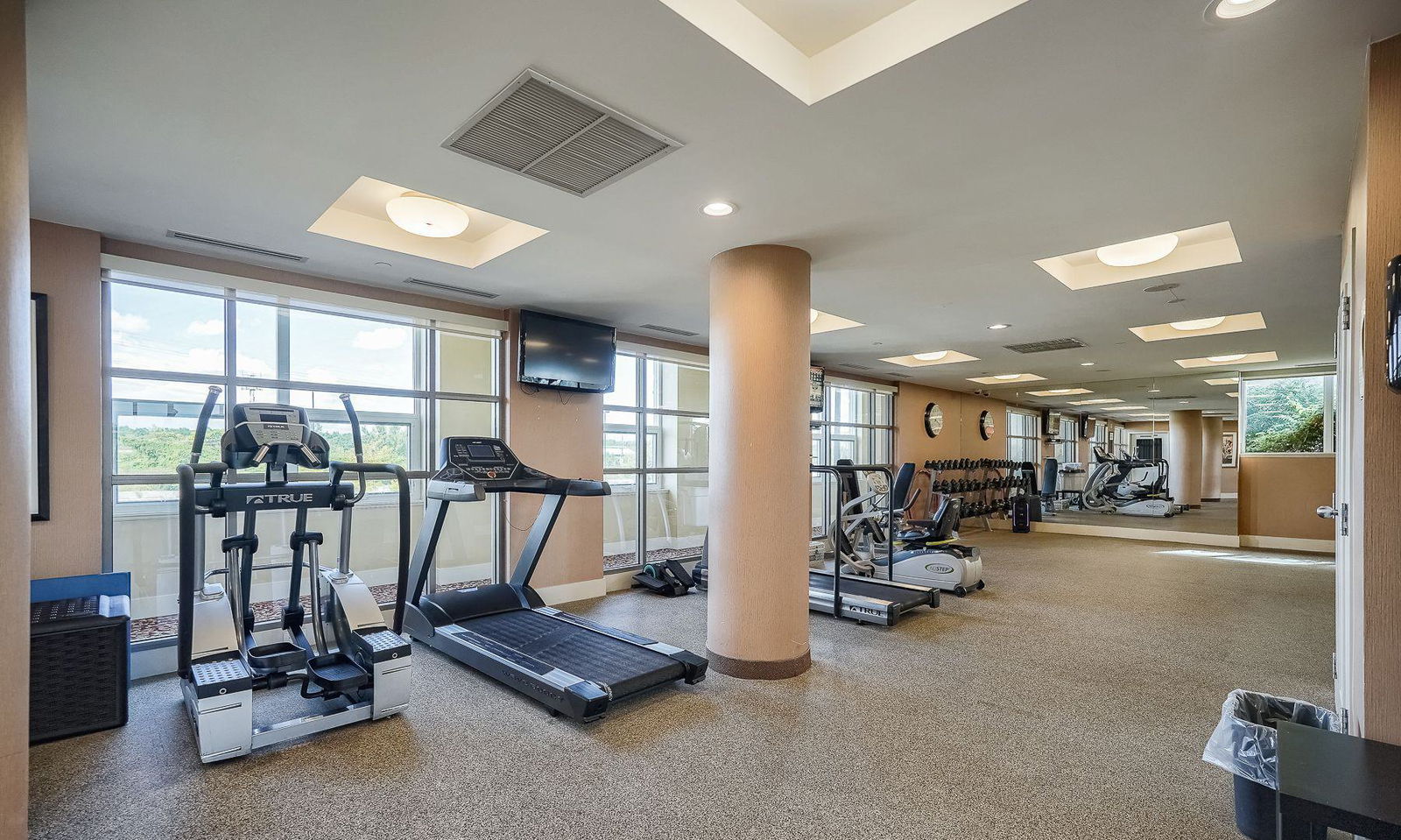 Gym — Hearthstone by the Bay Condos, Etobicoke, Toronto