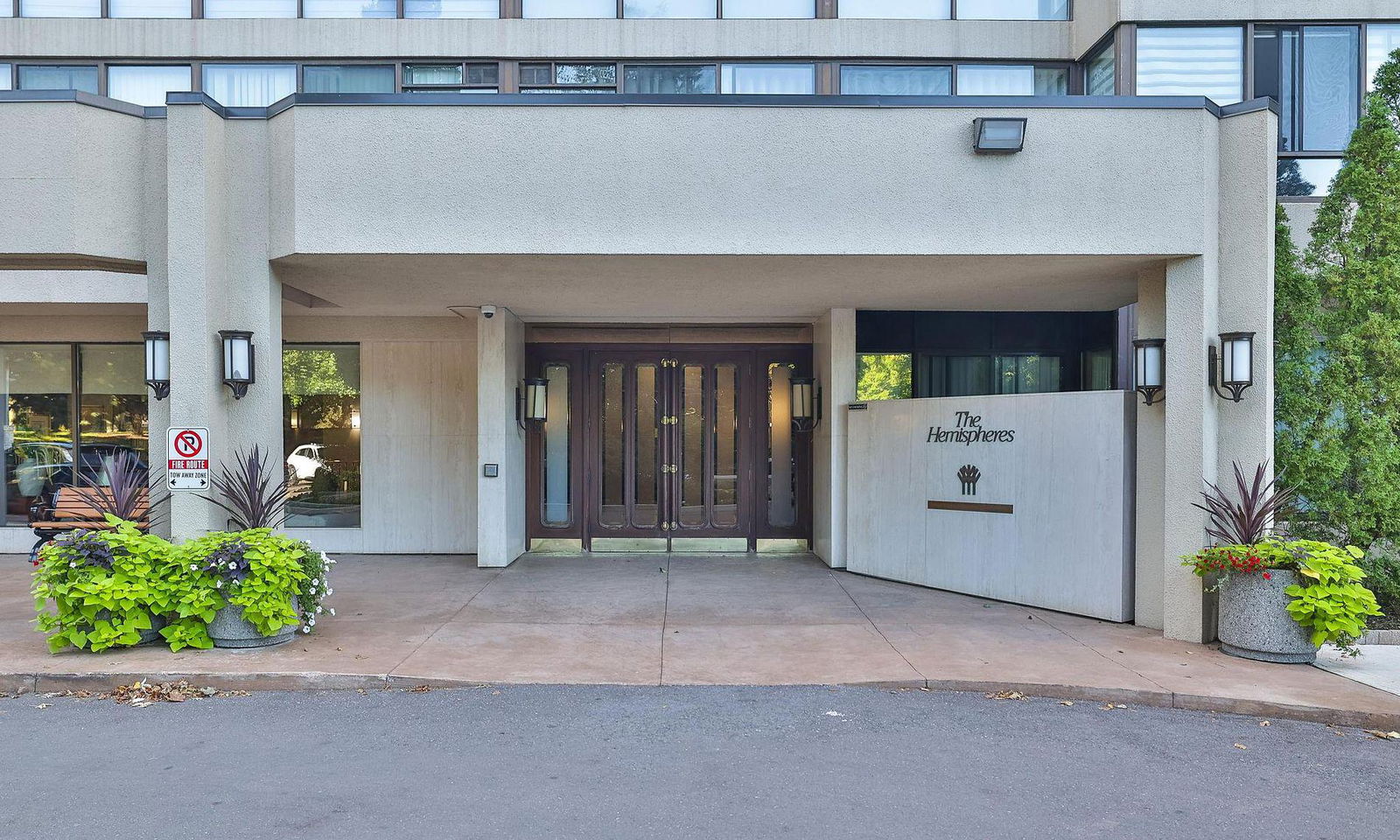 Entrance — Hemisphere II Condos, North York, Toronto