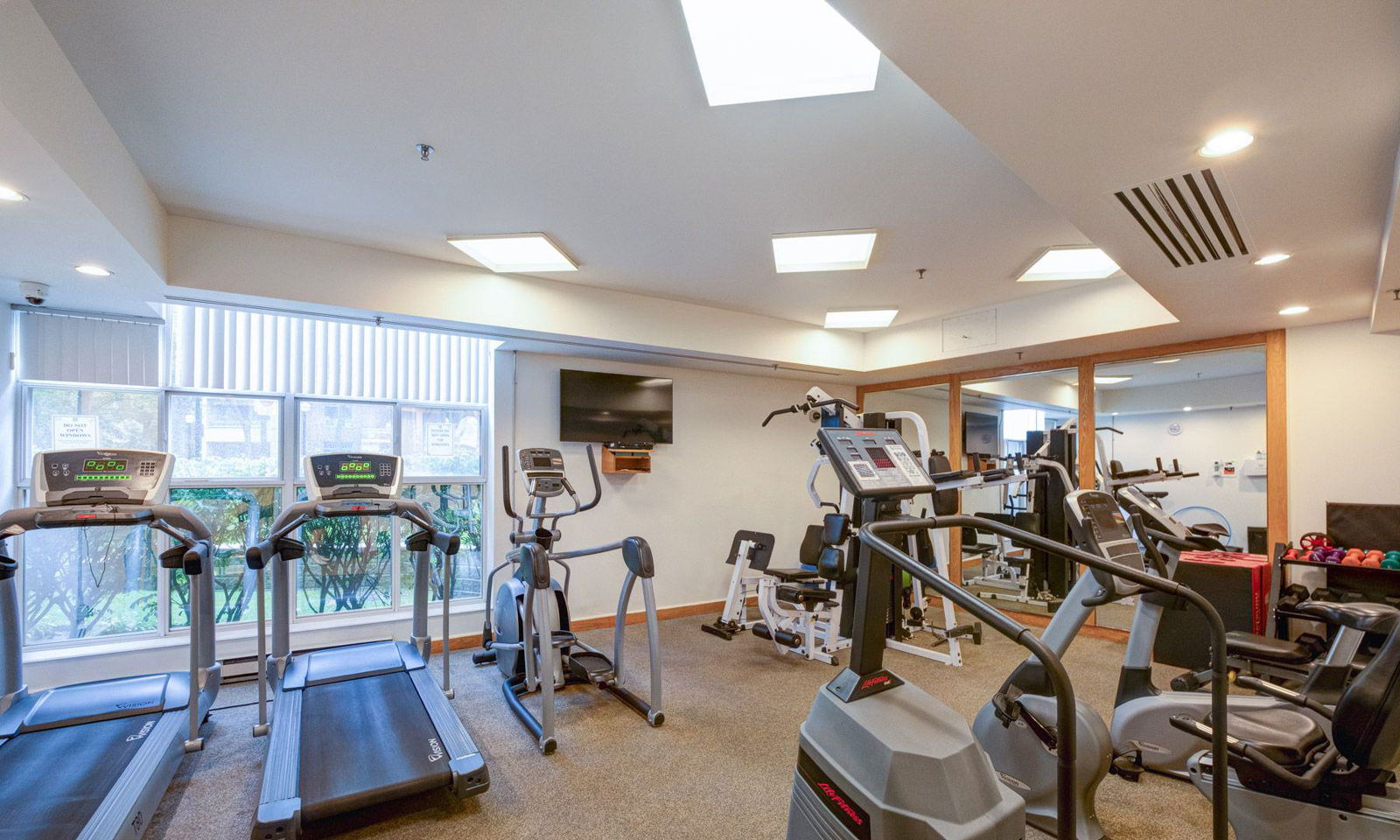 Gym — Henley Gardens Condos, Scarborough, Toronto