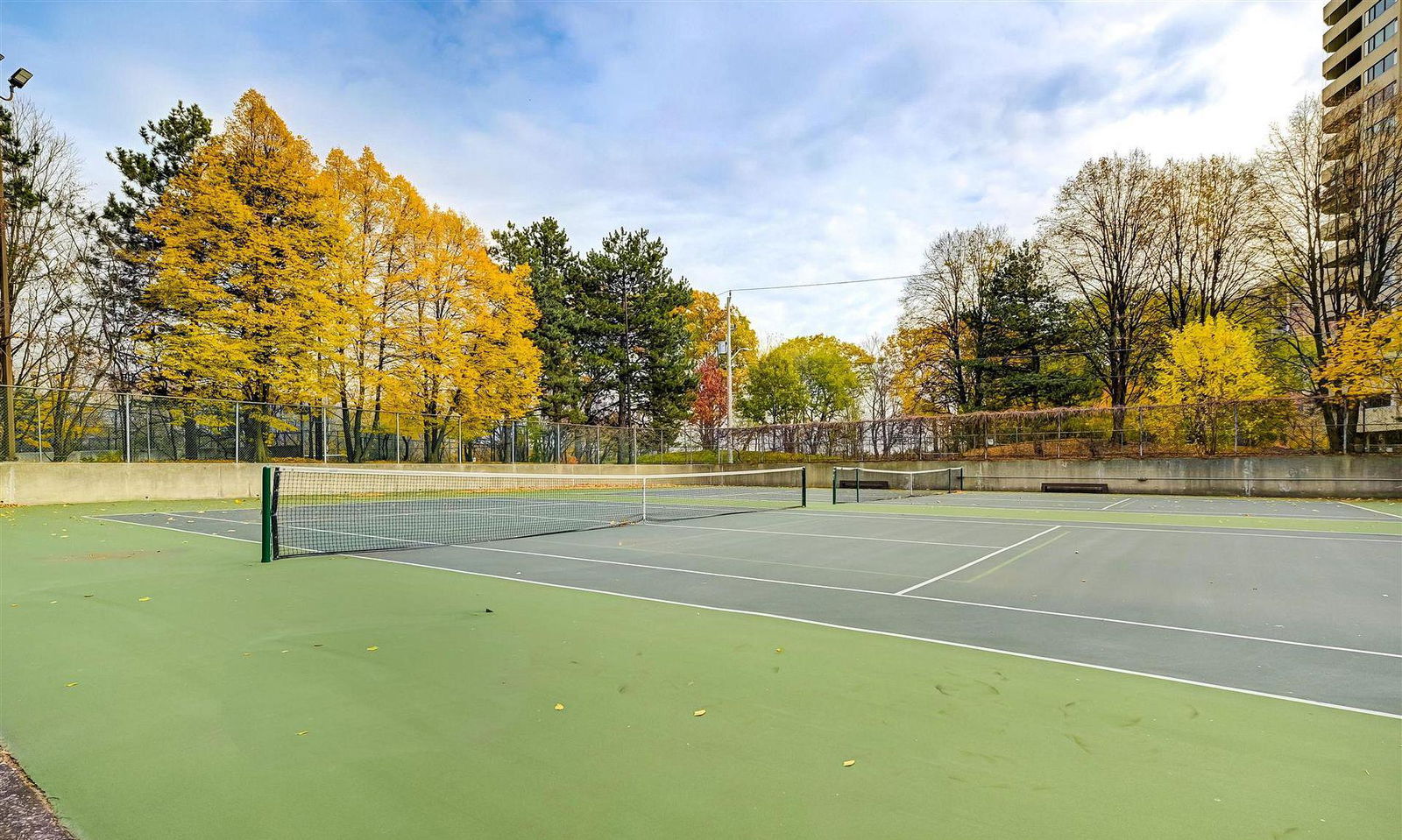 Tennis — Highgate Condos, North York, Toronto