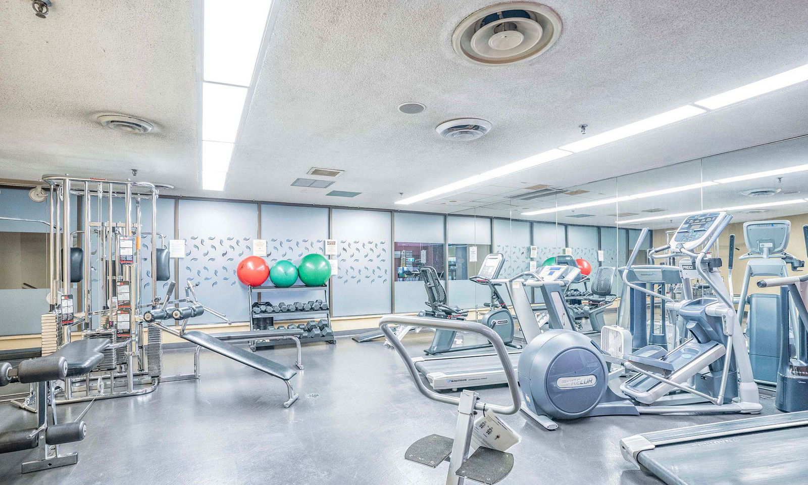 Gym — Islington 2000 Condos, Etobicoke, Toronto