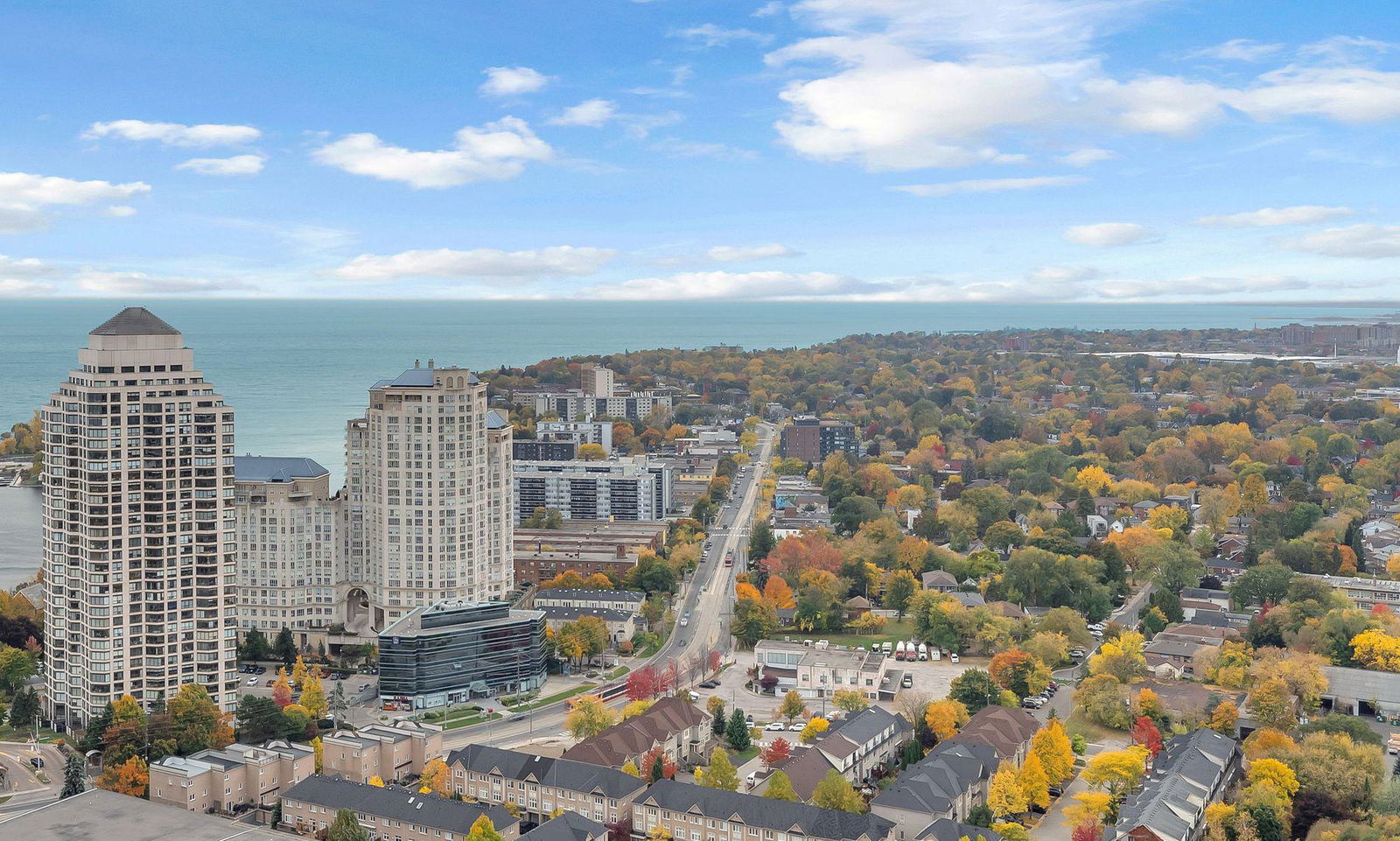 Skyline — Key West Condos, Etobicoke, Toronto