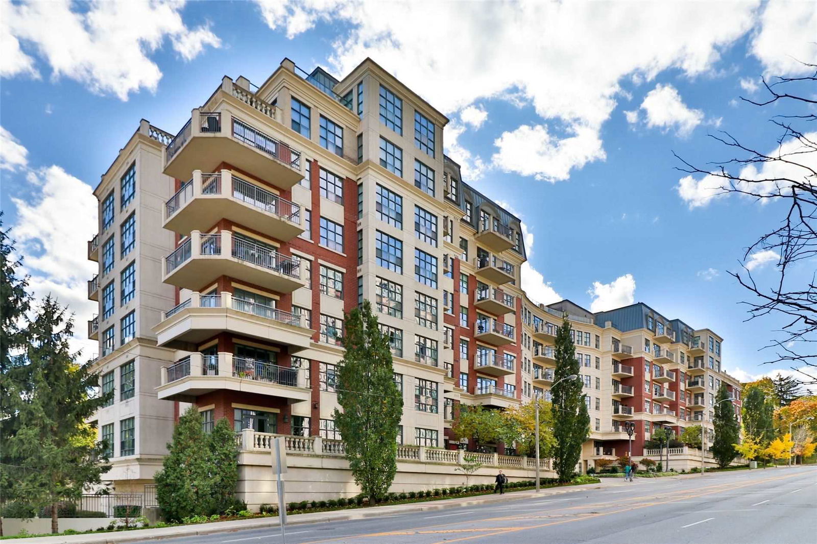 Kingsway Condominiums, Etobicoke, Toronto