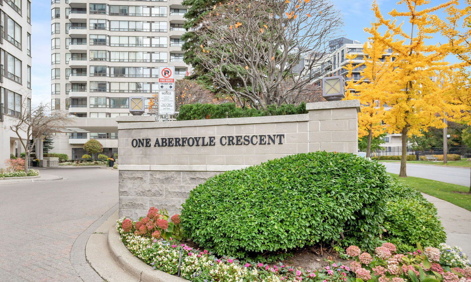 Kingsway on the Park Condos, Etobicoke, Toronto