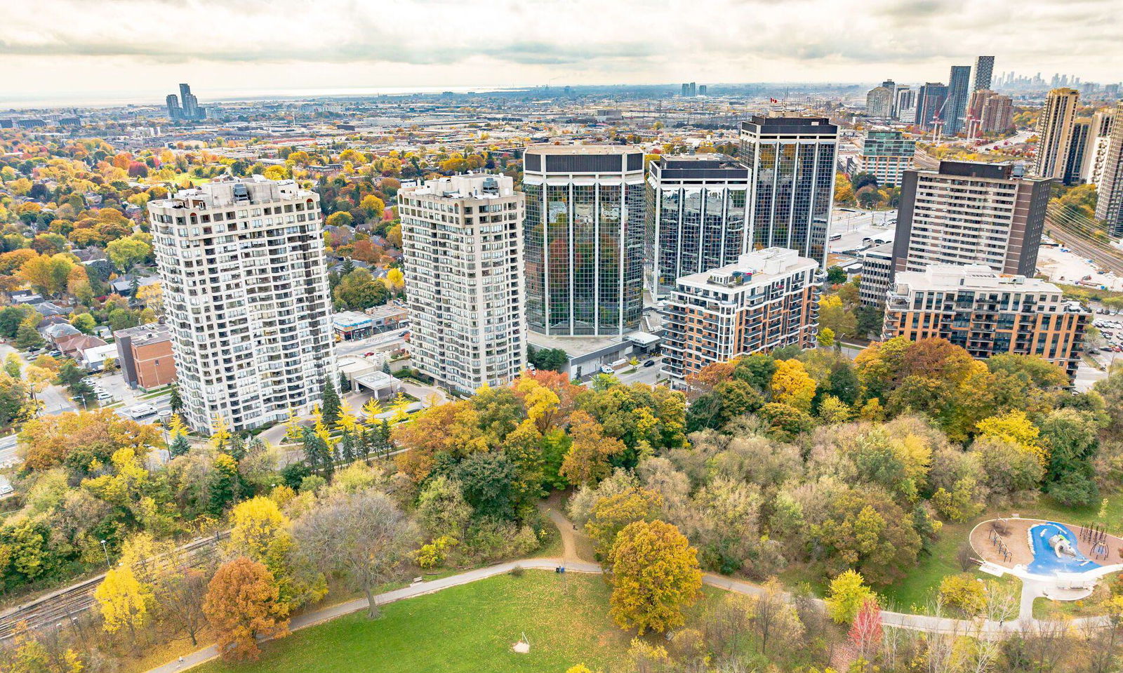 Kingsway on the Park Condos, Etobicoke, Toronto