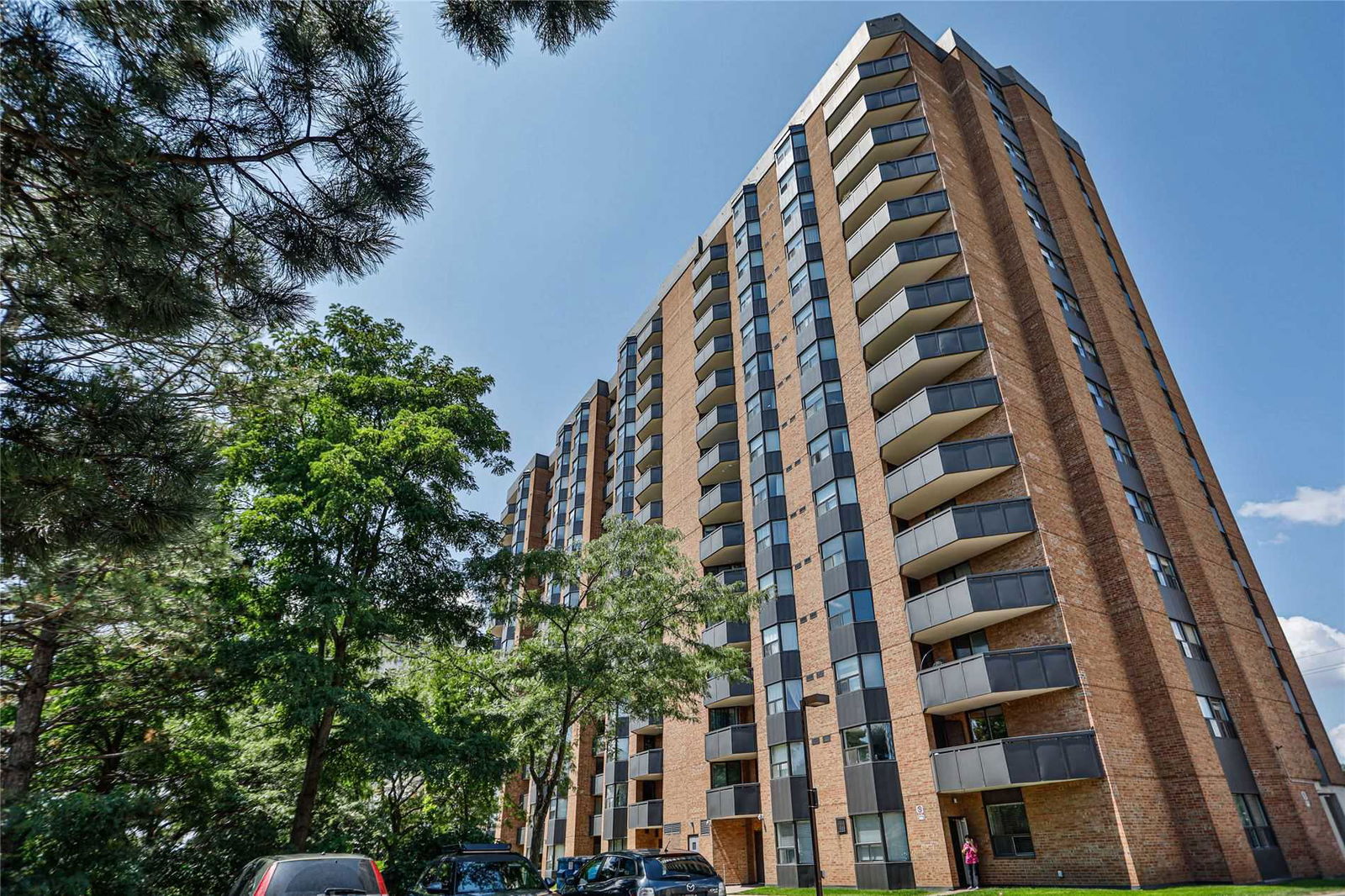 Lakeshore Park Estates I Condos, Etobicoke, Toronto