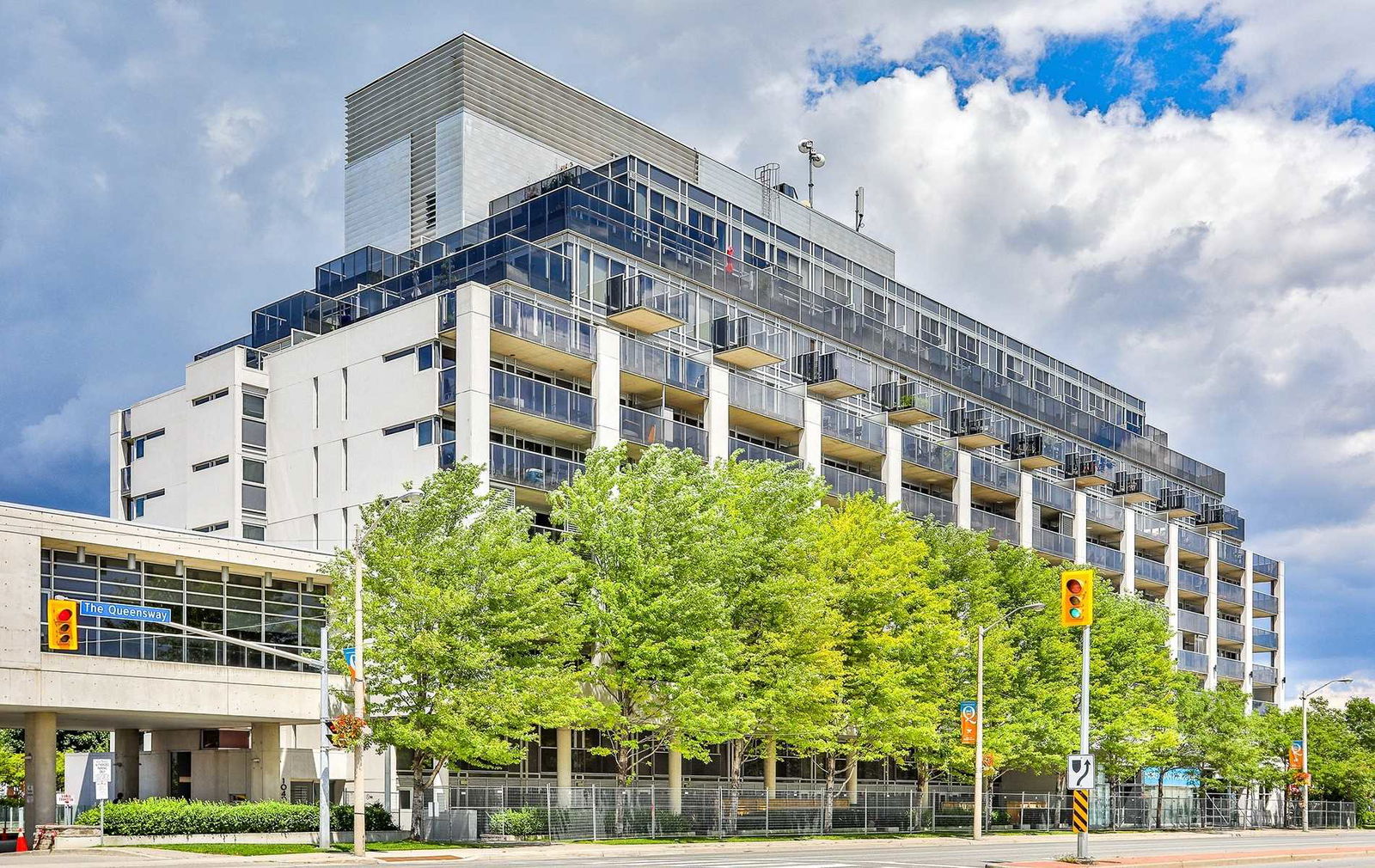 Loggia Condos, Etobicoke, Toronto