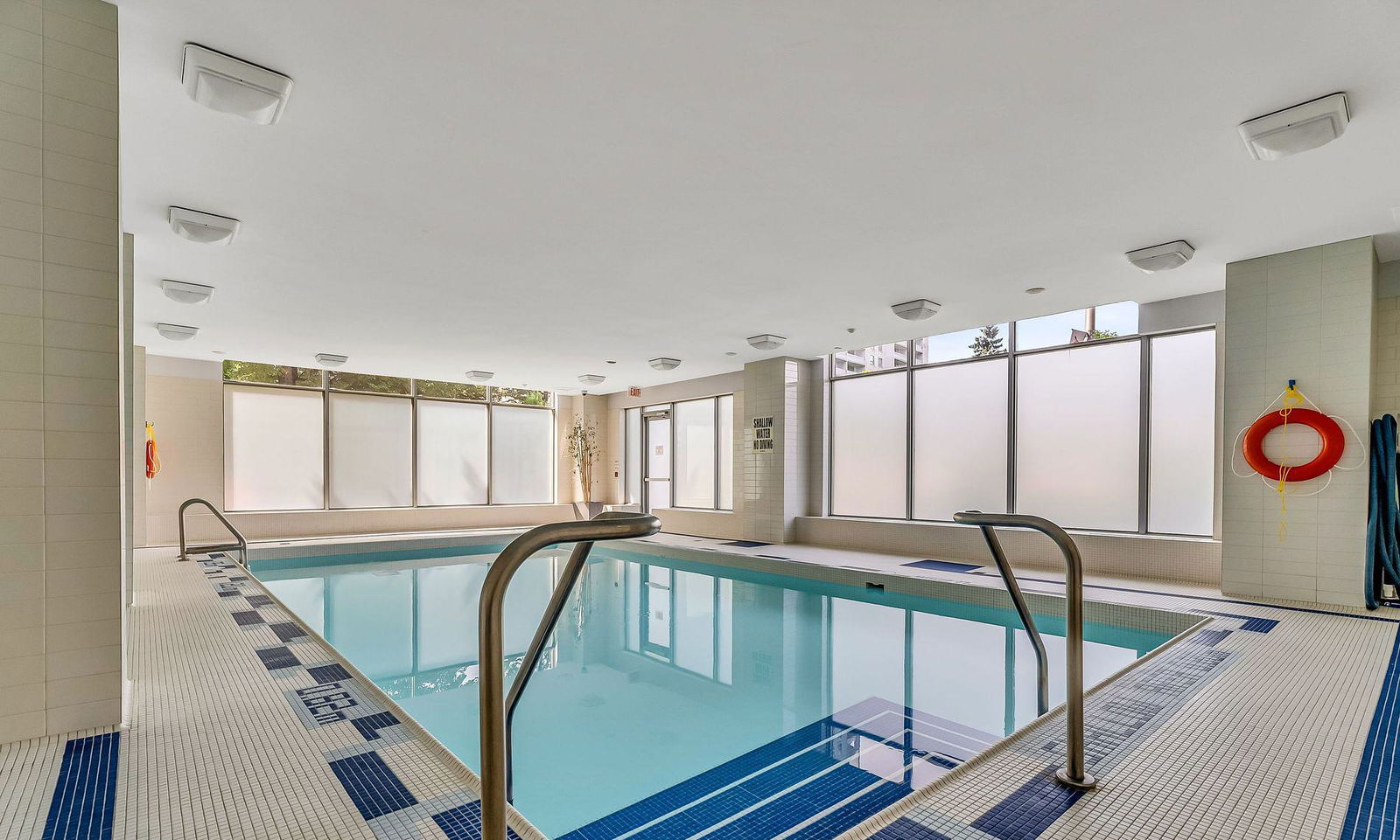 Pool — Luxe Condos, North York, Toronto