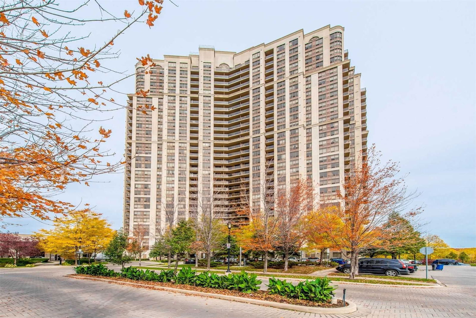 Mansions of Humberwood II, Etobicoke, Toronto