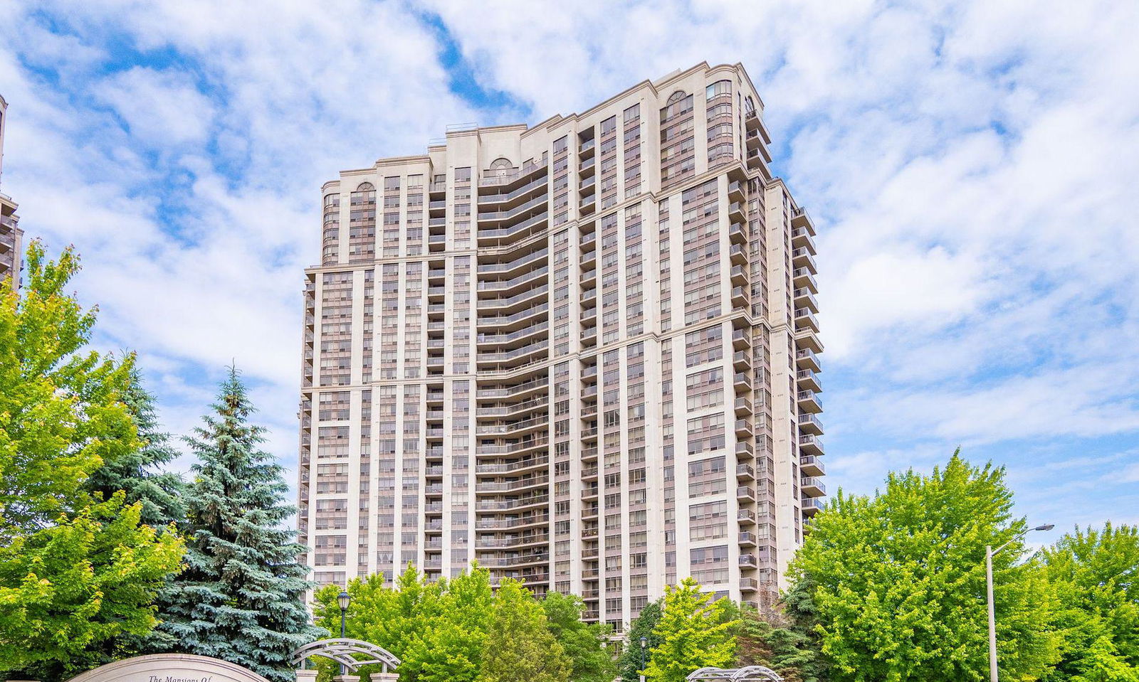 Mansions of Humberwood II, Etobicoke, Toronto