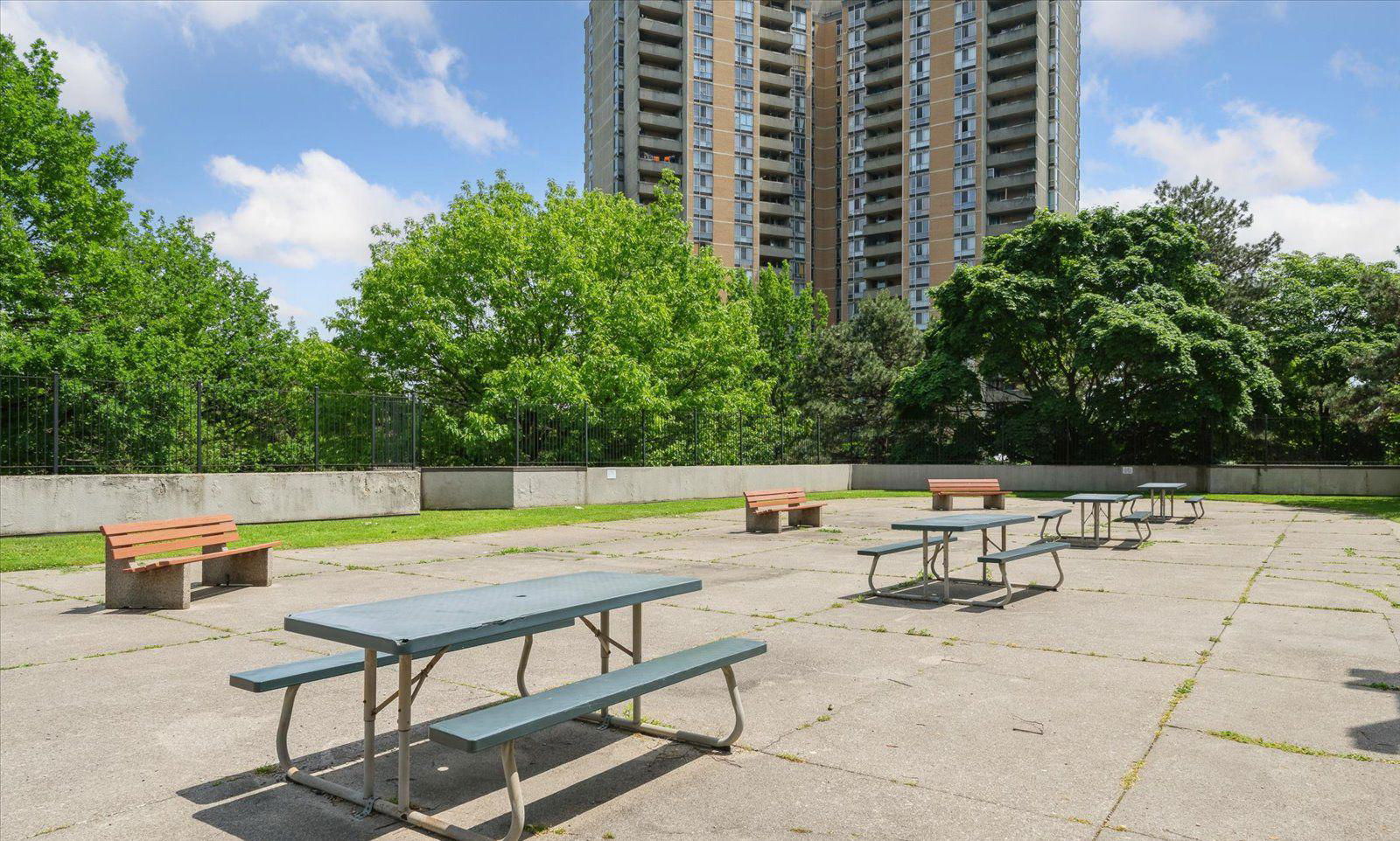 Patio — Maple Creek Condominiums, North York, Toronto