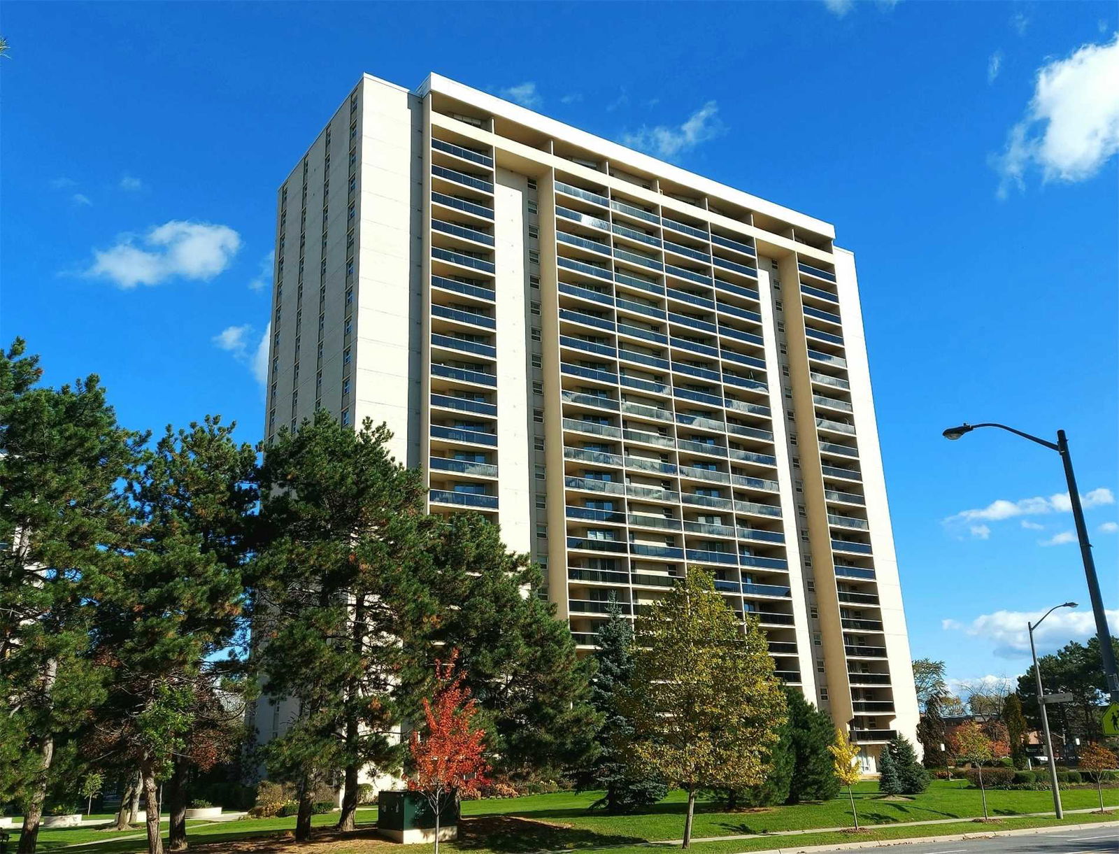 Millgate Manor Condos, Etobicoke, Toronto