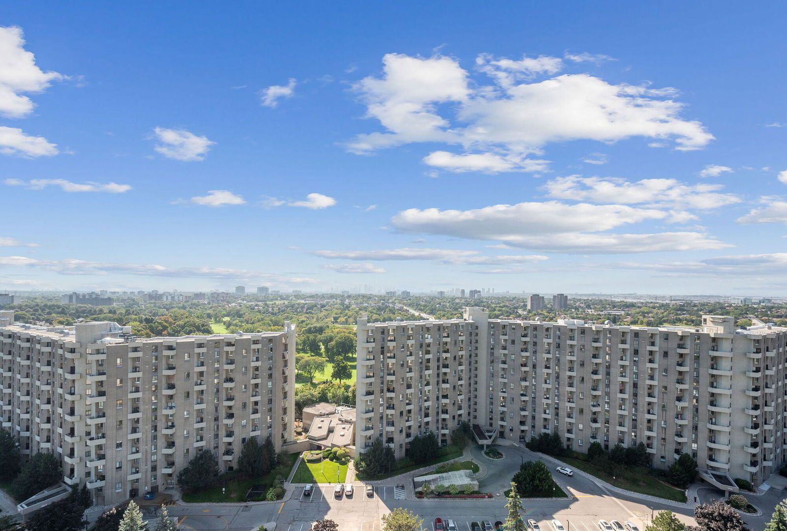 Millgate Manor Condos, Etobicoke, Toronto