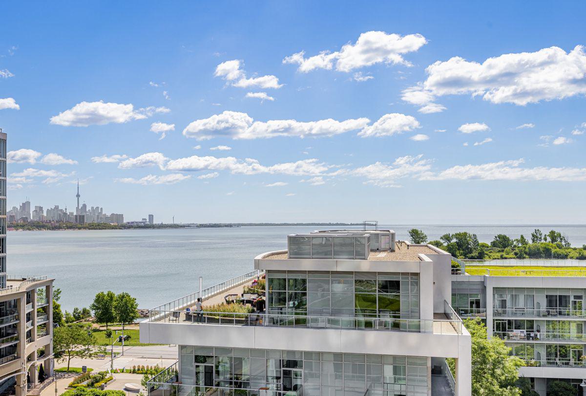 Skyline — Nautilus at Waterview Condos, Etobicoke, Toronto