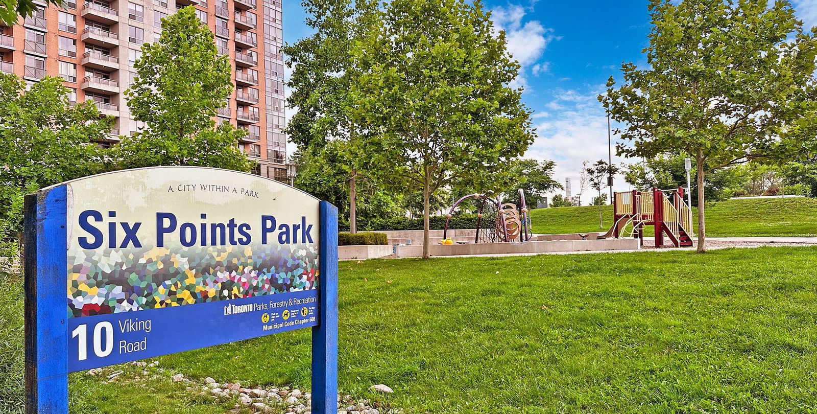 Park — Parc Nuvo Condos, Etobicoke, Toronto