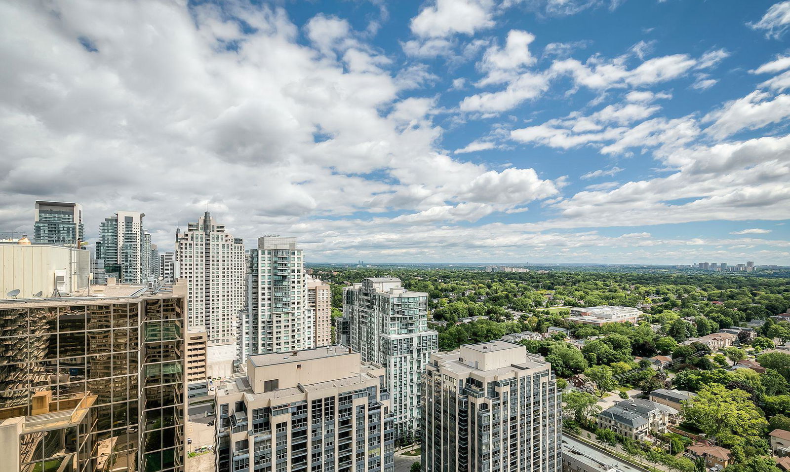 Platinum Condos, North York, Toronto