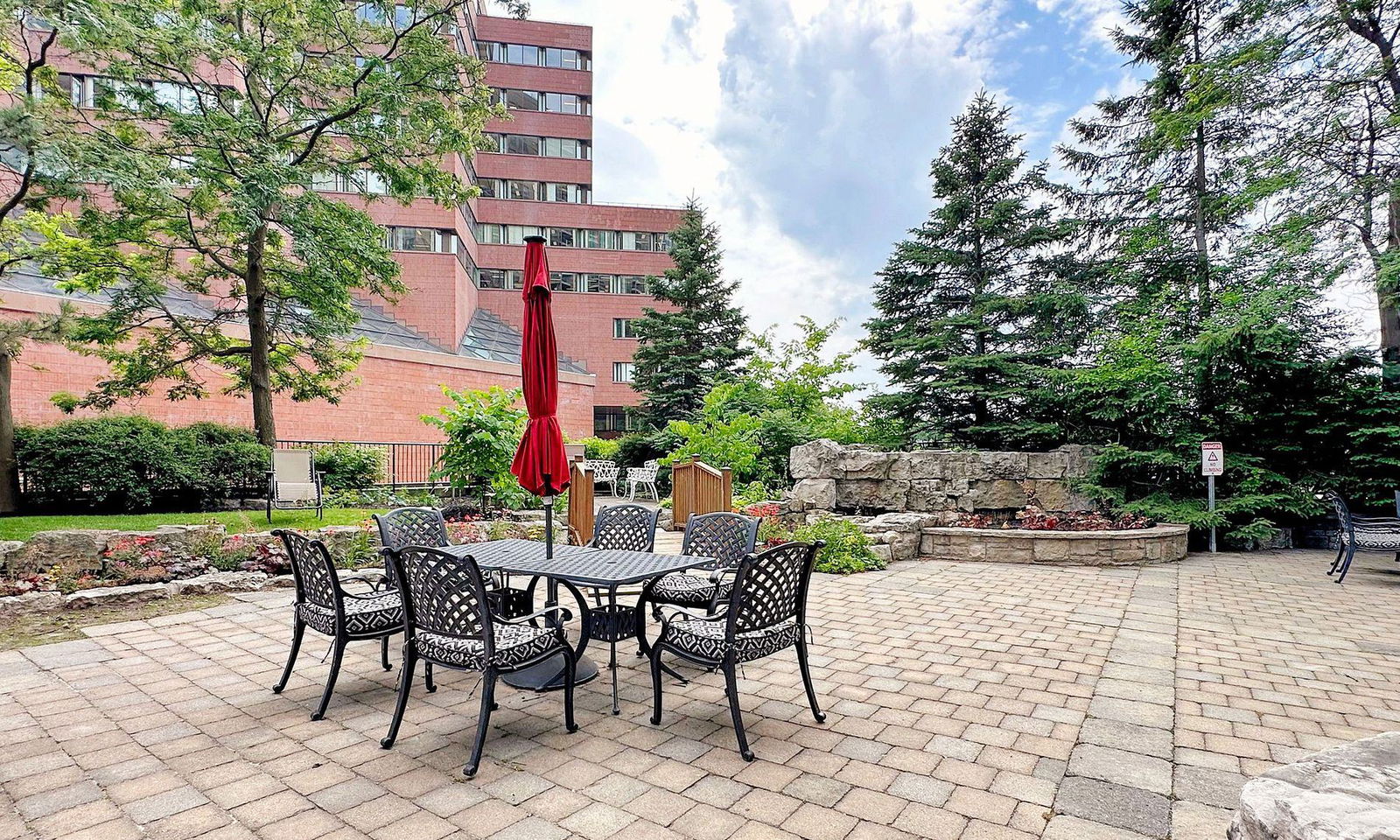 Patio — Residences of the Madison Centre, North York, Toronto