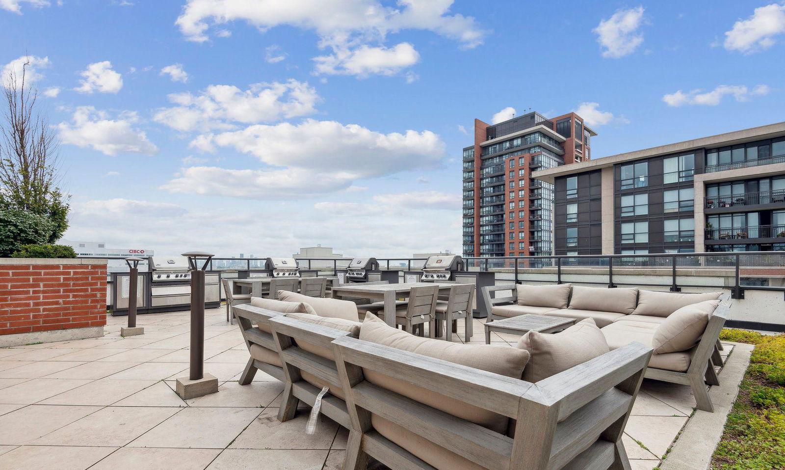 Rooftop Deck — Residenze Palazzo Treviso III, North York, Toronto