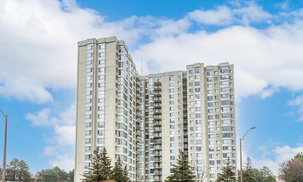 Exterior Side — Riverside Court Condos, North York, Toronto