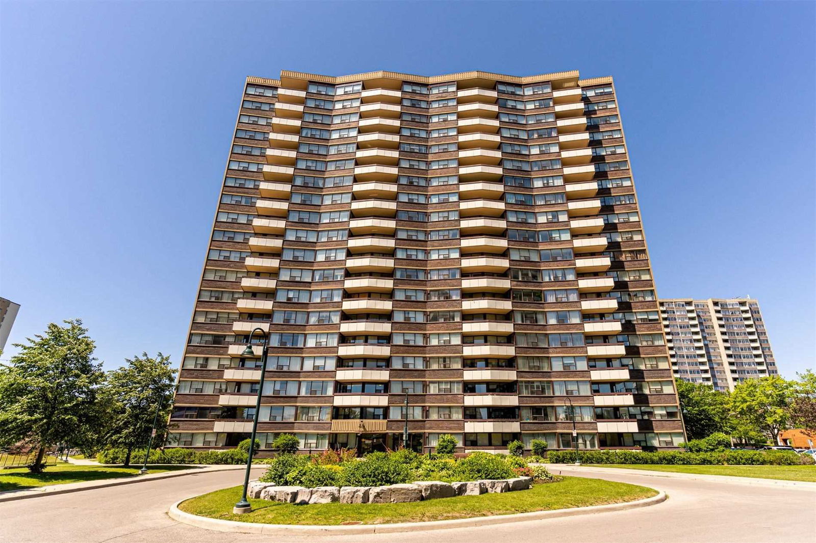 Royal Crest III Condos, Scarborough, Toronto