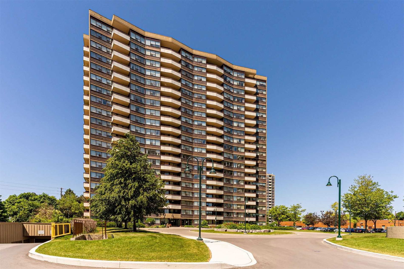 Royal Crest III Condos, Scarborough, Toronto