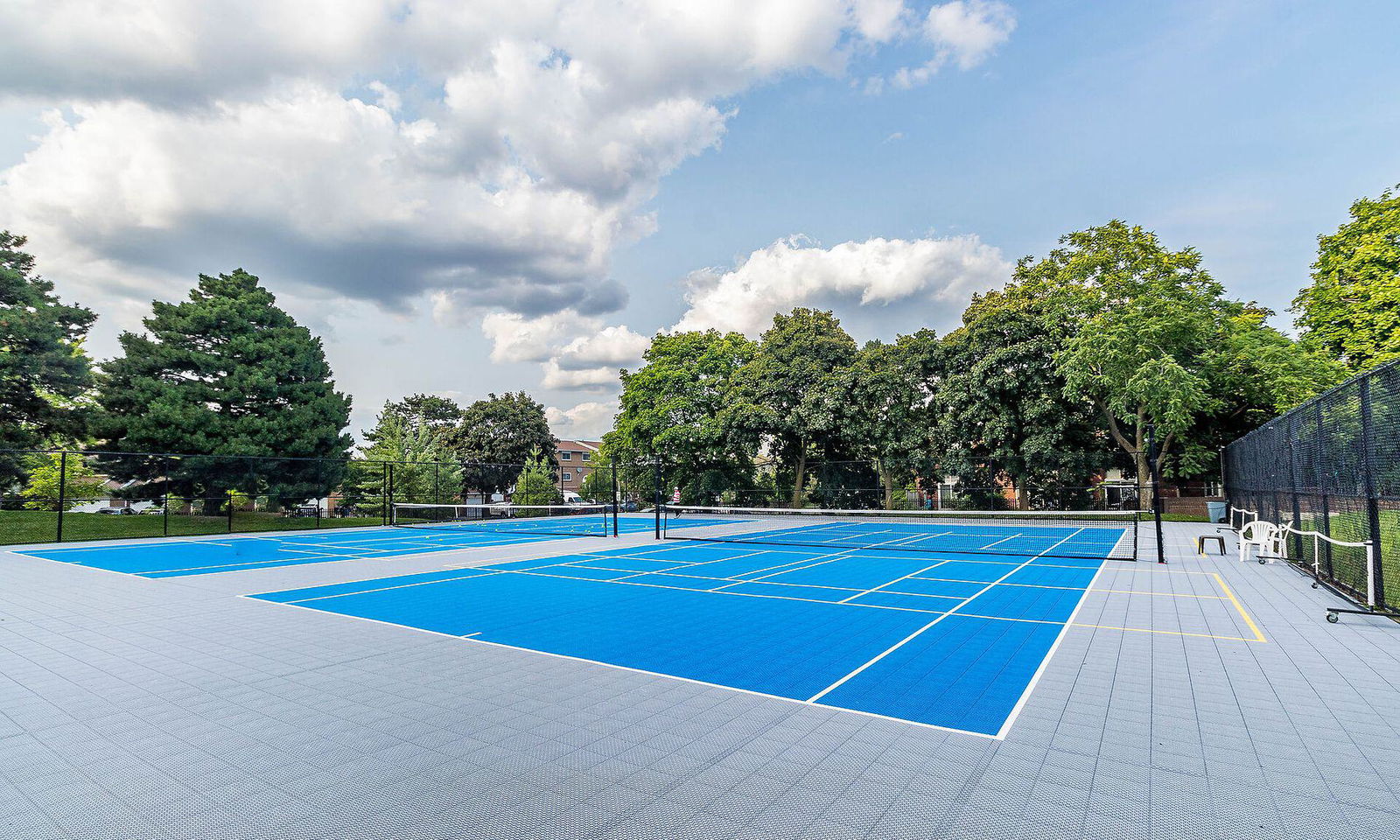 Tennis — Royal Crest III Condos, Scarborough, Toronto