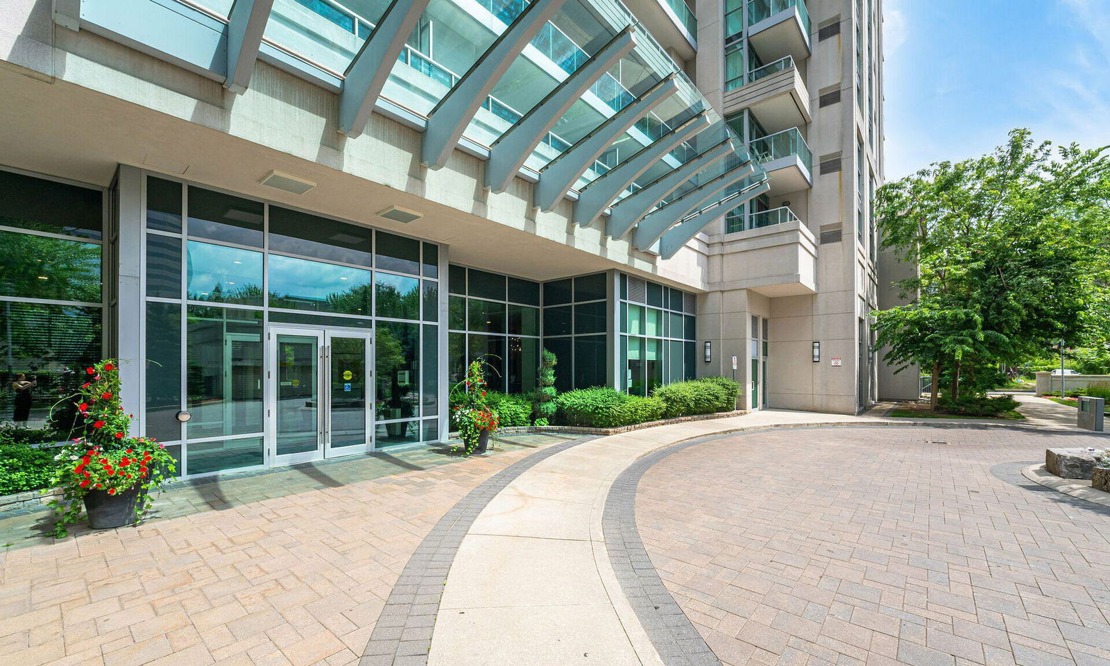 Entrance — Savvy Condos, North York, Toronto