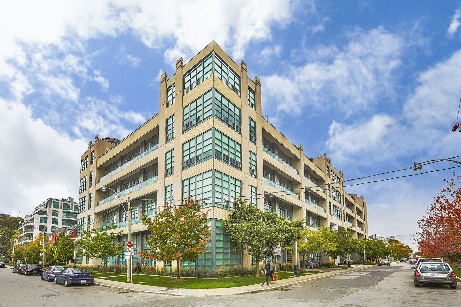 Exterior — Madison Avenue Lofts, Midtown, Toronto