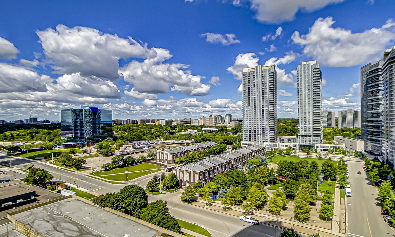 Solaris I Condos, Scarborough, Toronto