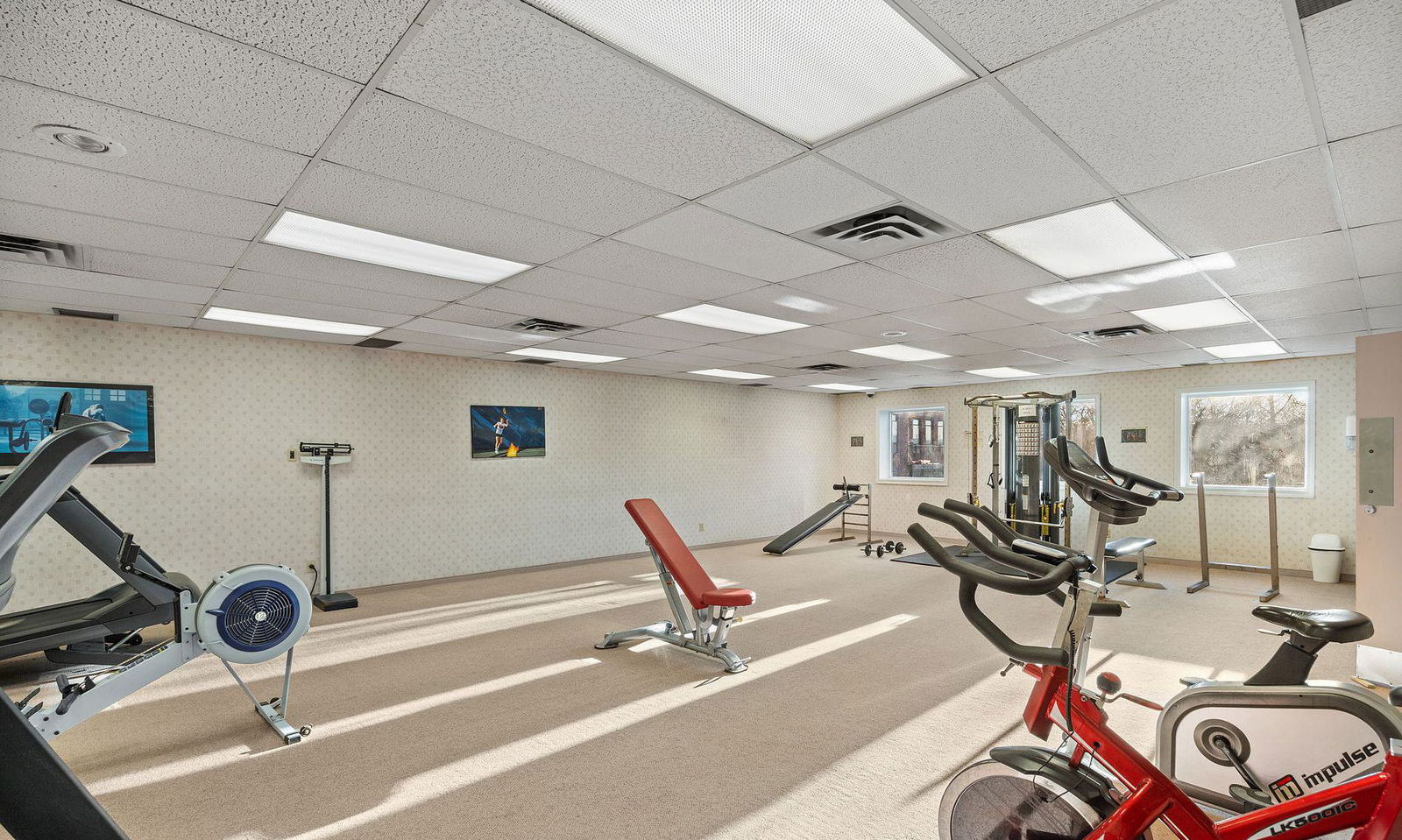 Gym — Sterling Club II Condos, Scarborough, Toronto