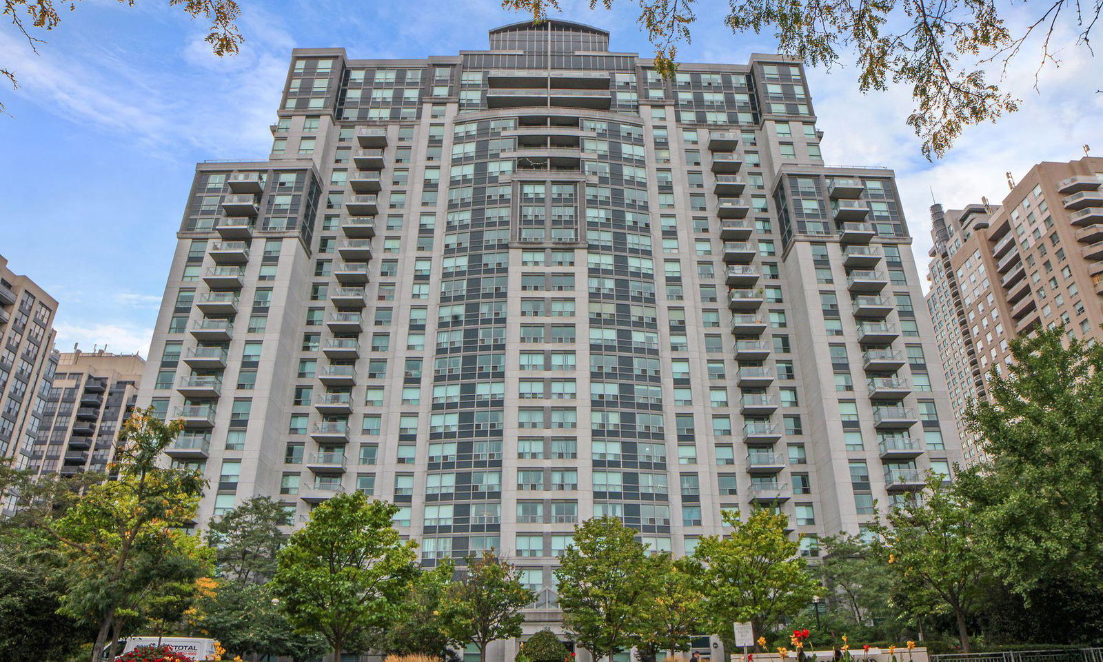 The Boulevard Condos, North York, Toronto