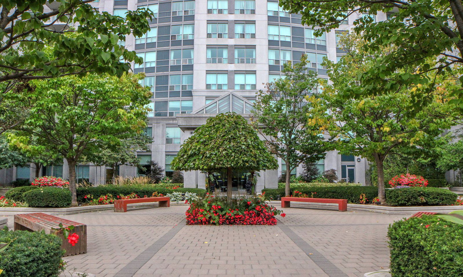 The Boulevard Condos, North York, Toronto