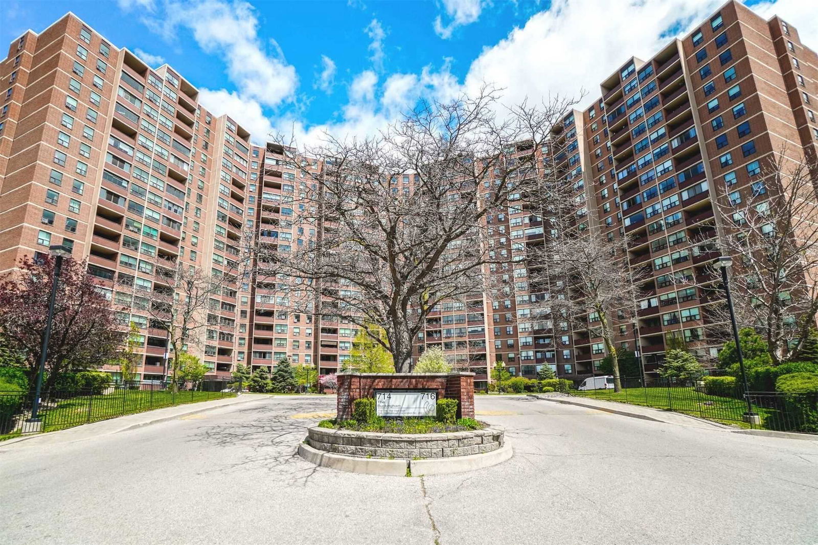 The Buckingham Condos, Etobicoke, Toronto