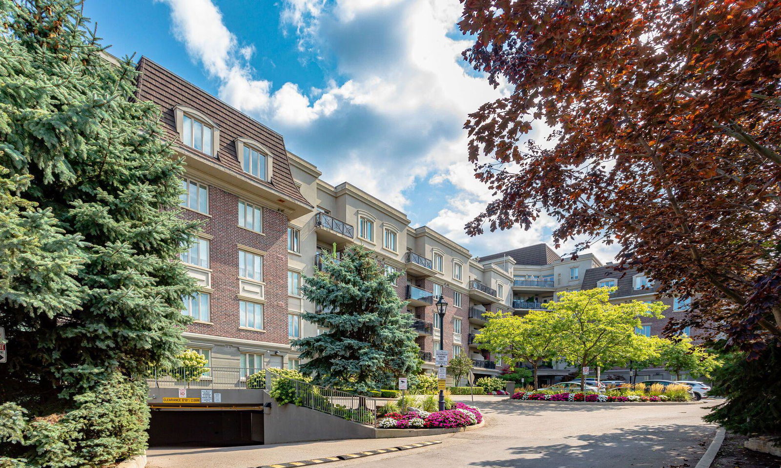 The Dalesford Condos, Etobicoke, Toronto