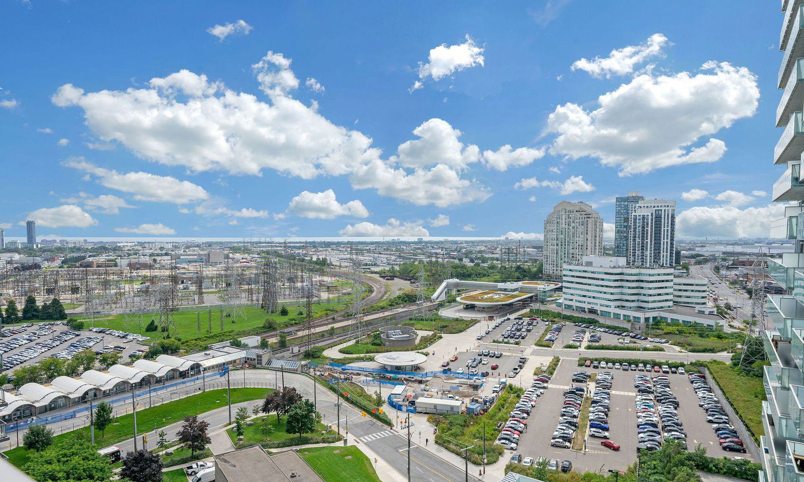 The Essex II Condos, Etobicoke, Toronto