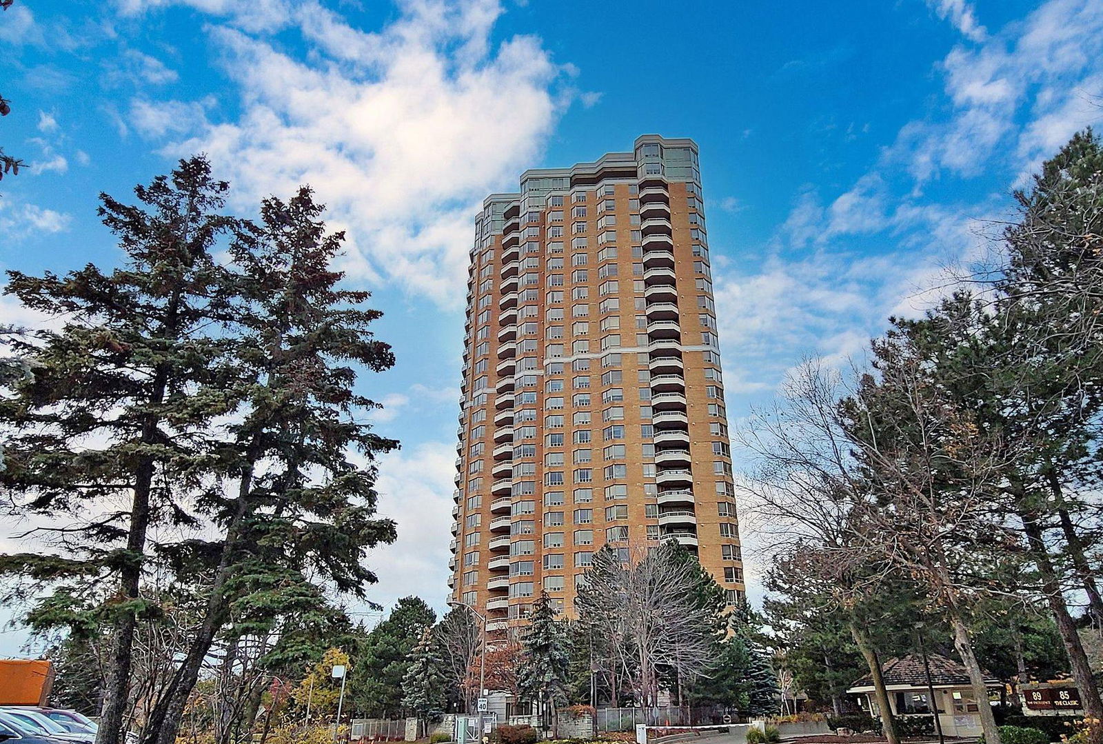 The Excellence Condos, North York, Toronto