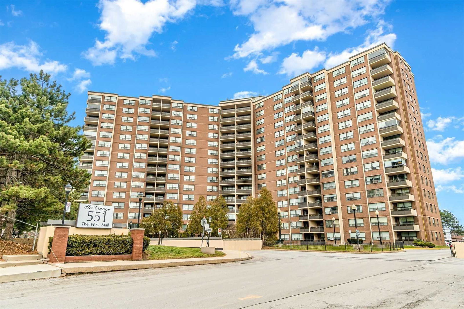 The Grange Condos, Etobicoke, Toronto