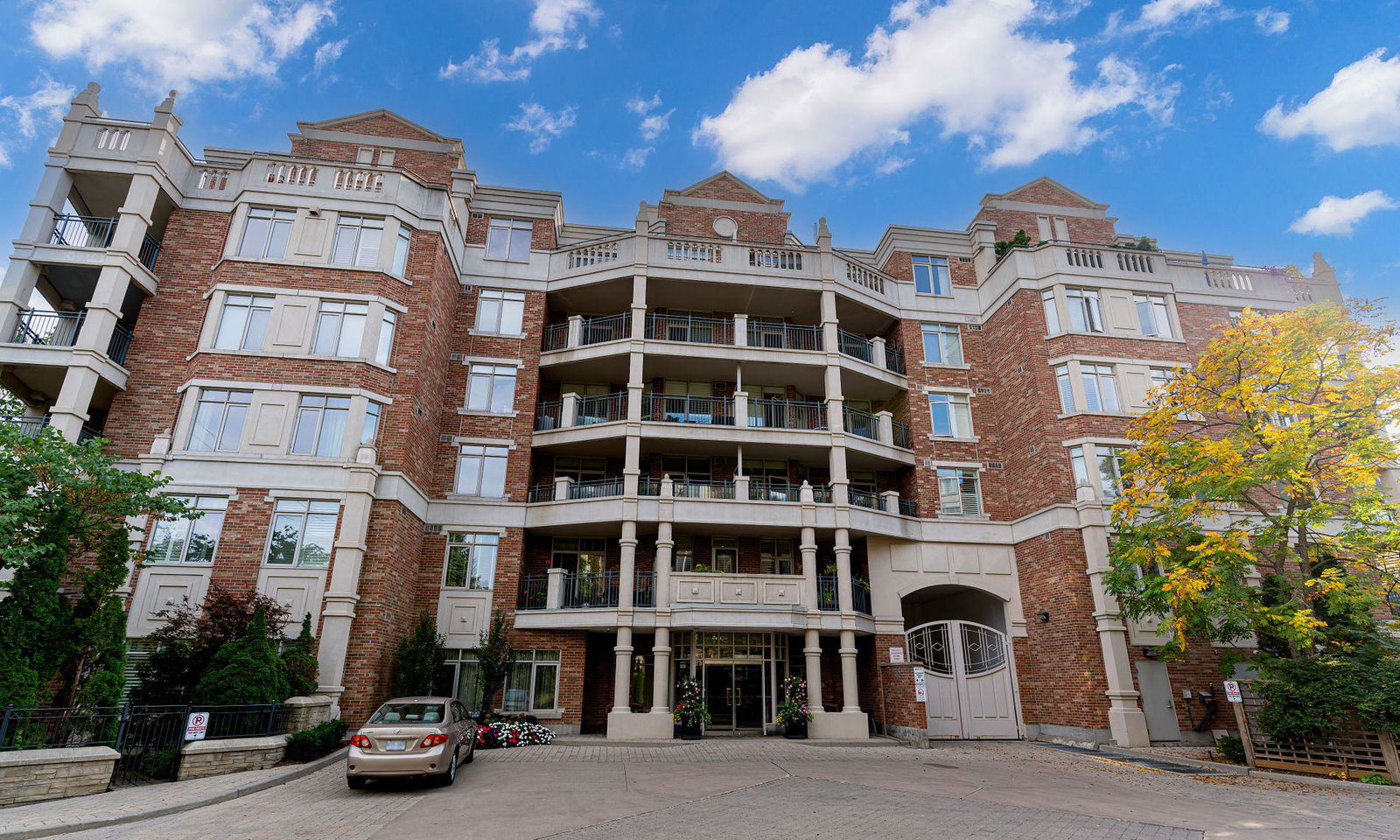 The Kensington at Old Mill Condos, Etobicoke, Toronto