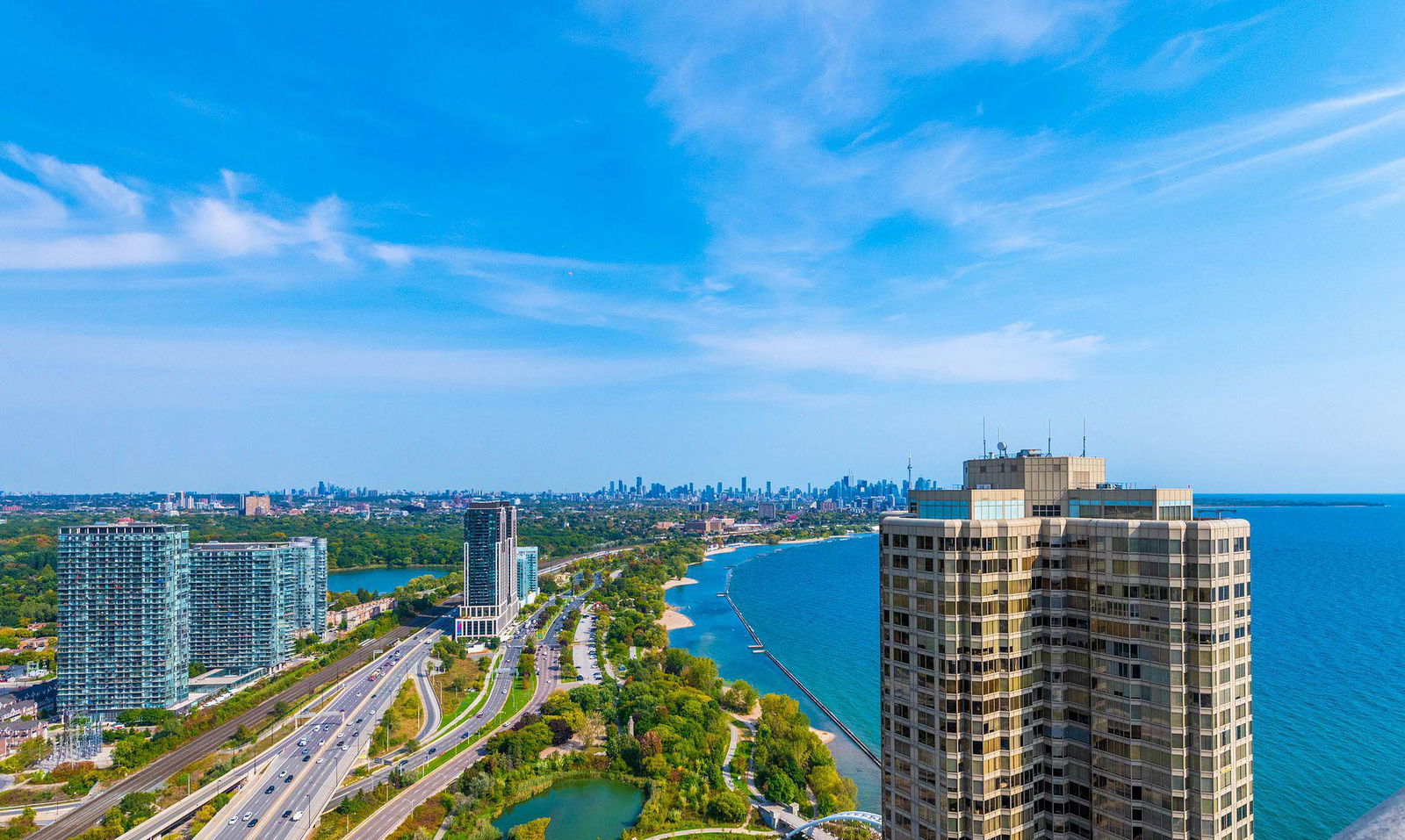 Skyline — The Palace Pier Condos, Etobicoke, Toronto