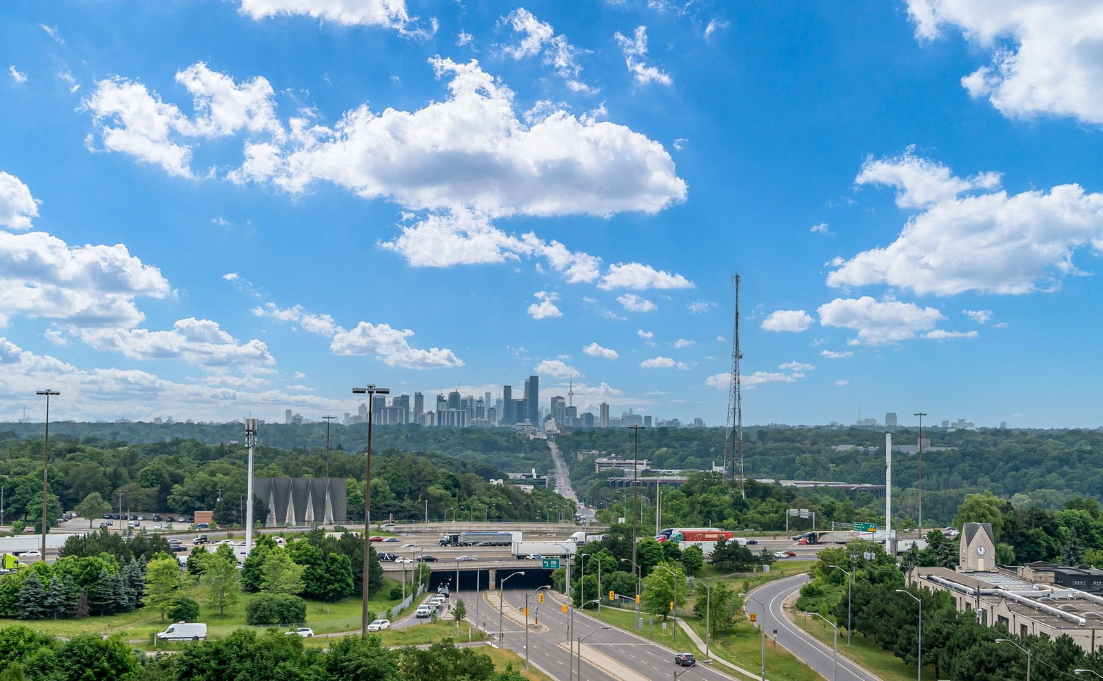 Skyline — The Residence of Avondale, North York, Toronto